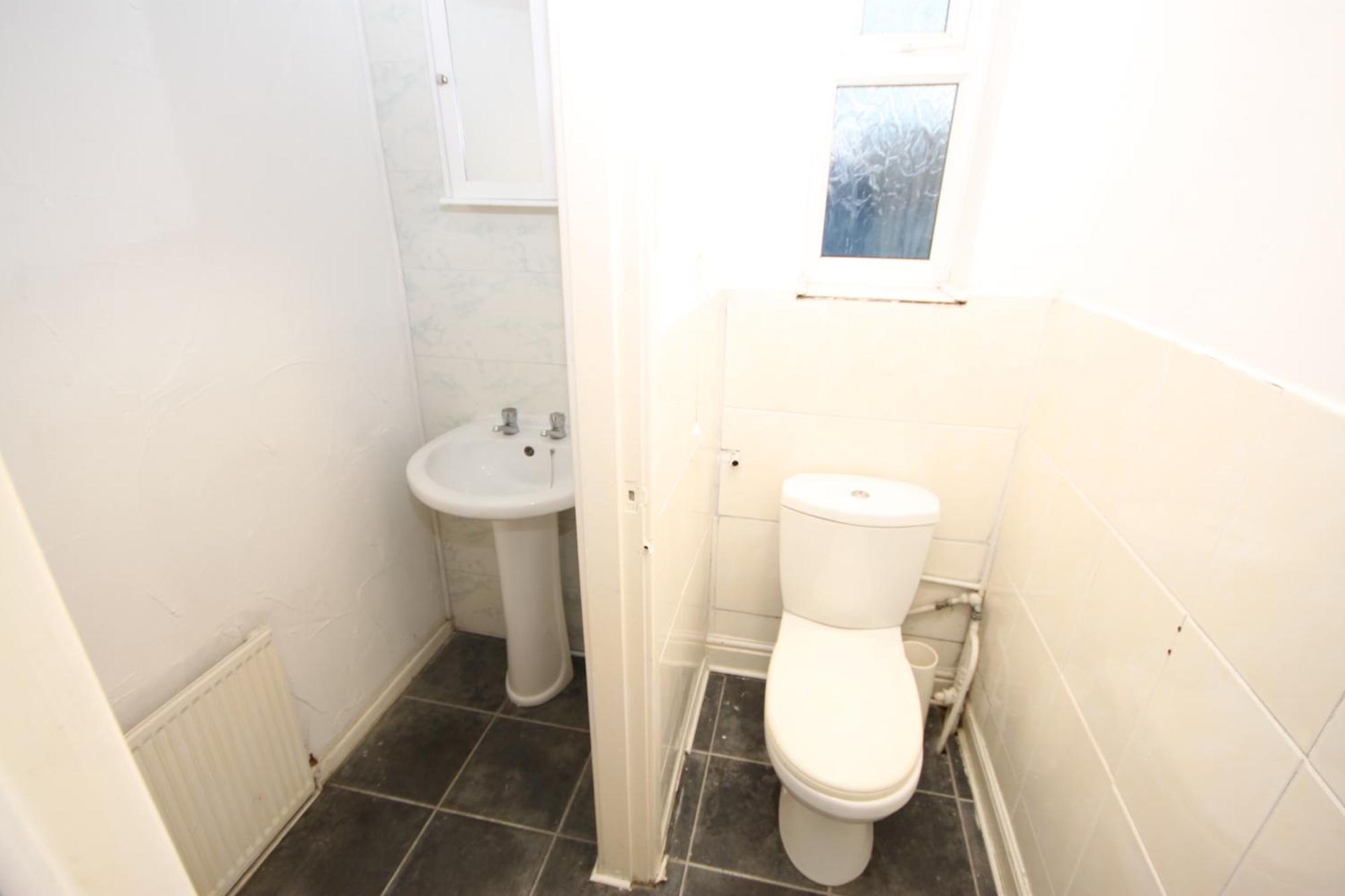 Cosy Casa: Beachfront Promenade Retreat with Free Parking Blackpool Exterior photo